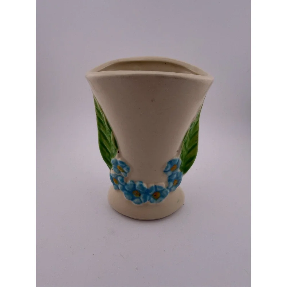 Vintage USA‎ Ceramic Vase Blue Flowers Green Leaves Cream